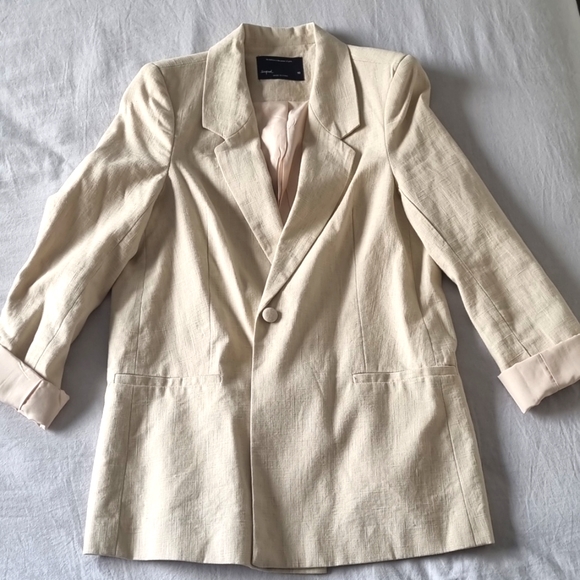 Supre CeCe Linen Suit Set - Picture 2 of 4